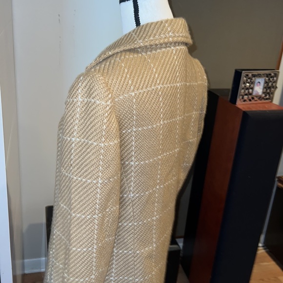 Amazing Ann Taylor dressy tweed coat - Picture 10 of 13